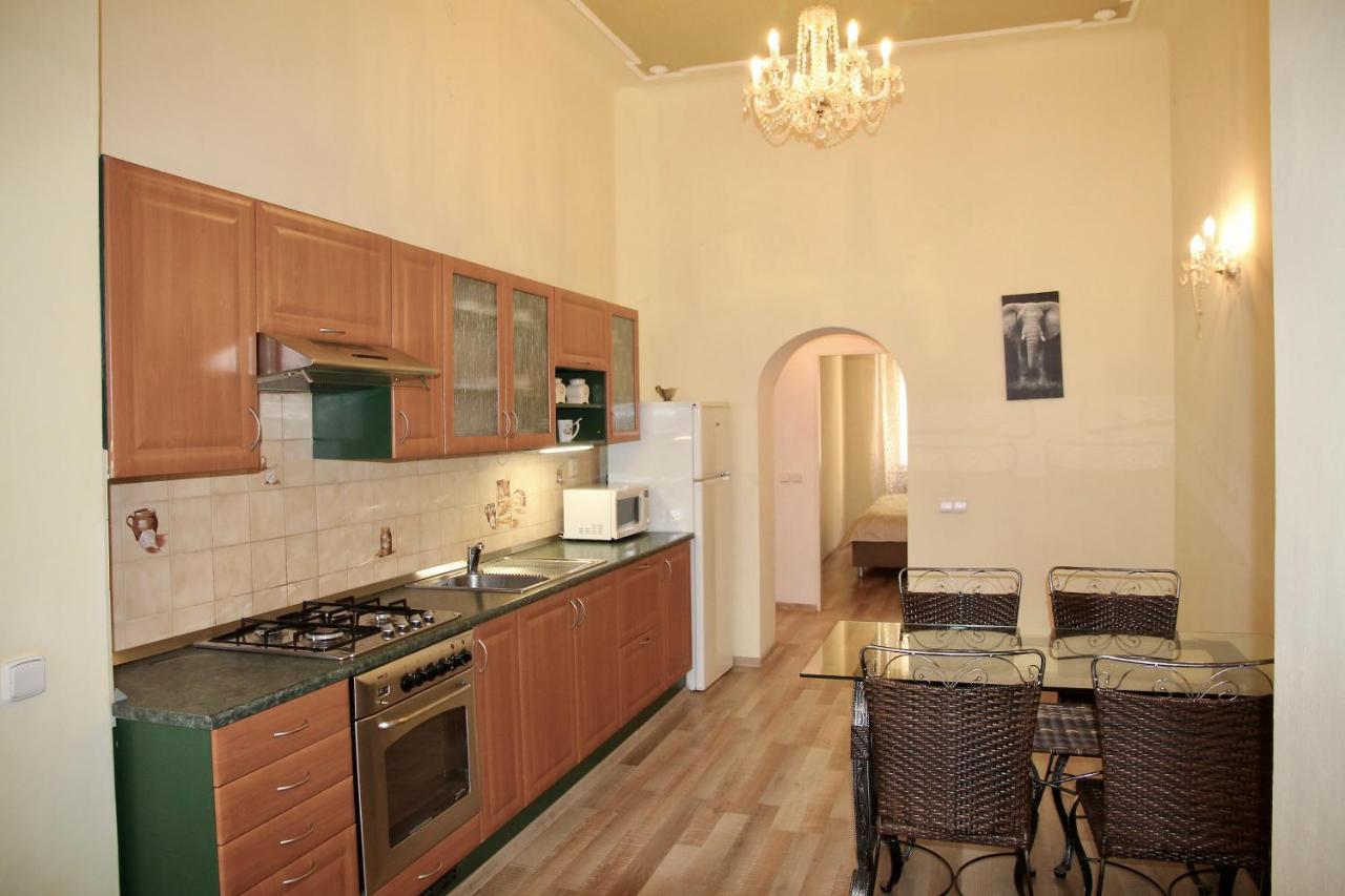 Apartman Sylva Na Stare Louce 42 Karlovy Vary Exterior foto